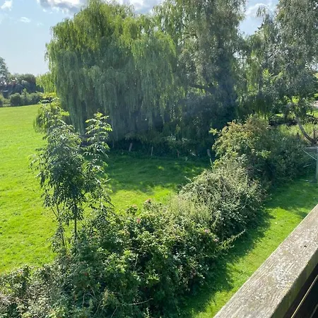 Auf Dem Lande Апартаменты Riepsdorf